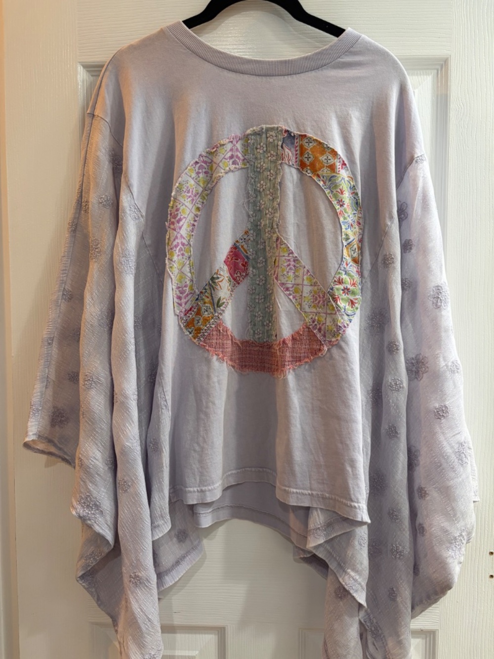 NEW EASEL PEACE PATCH FRONT MINERAL WASHED PONCHO TOP LILAC OVERSIZED SMALL - Picture 2 of 5